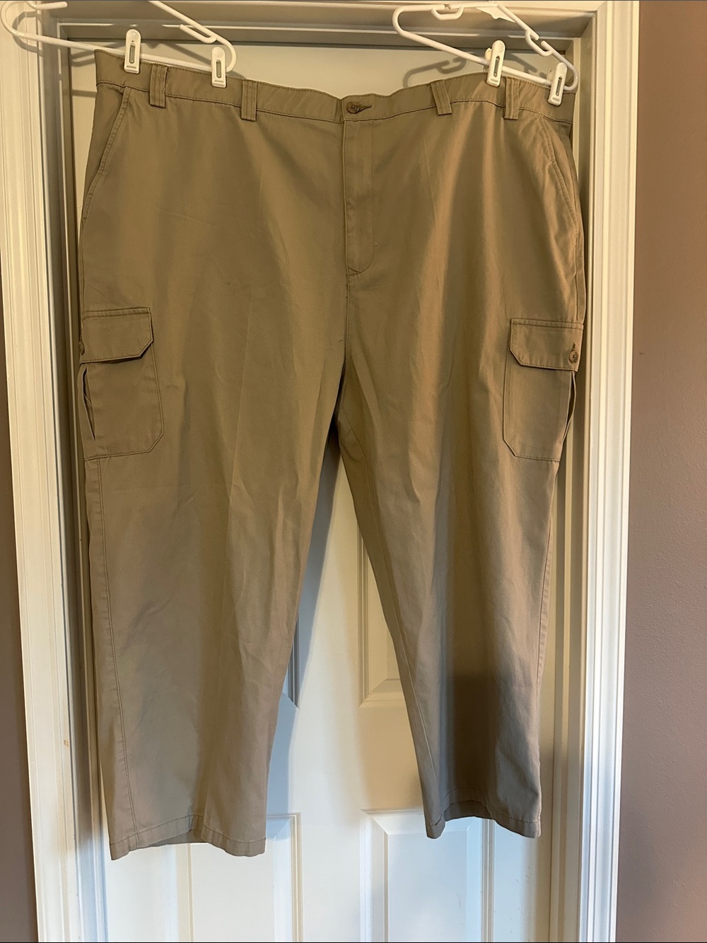 Harbor Bay Men's Cargo Pants in Tan